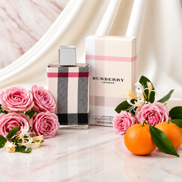 32E92911-B230-4D0C-8A0E-A51E22E533DB Burberry London 3.4 EDP(W)
